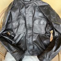 Giubbotto in pelle da moto