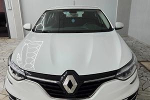 Renault Megane Mégane Blue dCi 115 CV EDC Techno