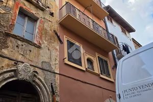 PALAZZINA A SORA