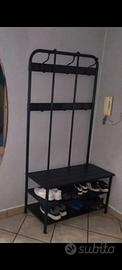 Panca Ikea appendiabiti portascarpe e giubbino