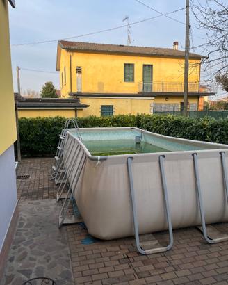 Piscina Summer Waves
