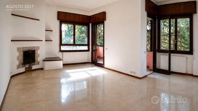 Trilocale saronno -vendita tra privati -