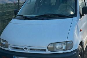 Nissan Serena 2.3 D