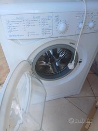 lavatrice Indesit  Da  1 a 5 kg
