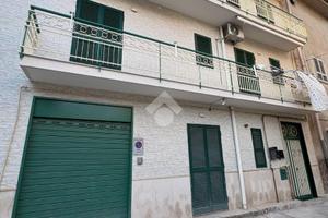 MONOLOCALE A AFRAGOLA