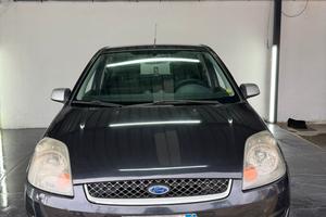 Ford Fiesta 1.4 TDCi 5p. Ghia