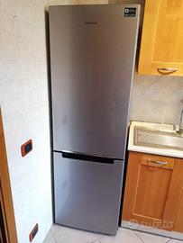 Frigo SAMSUNG Libera installazione 339 L