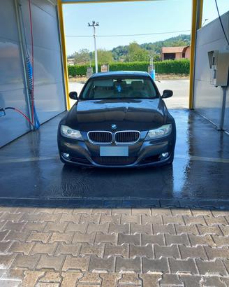 Bmw320d x drive