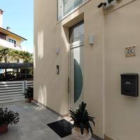 APPARTAMENTI CON 1o2 CAMERE 150m Spiaggia