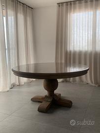 Tavolo rotondo in Rovere