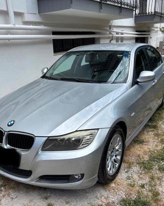 BMW 320d Serie 3 con 56000 km
