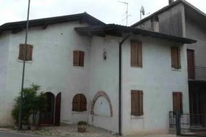 Immobile in asta di 745 m² con più di 5 locali e b