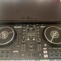 NUMARK MixTrack Pro FX con custodia