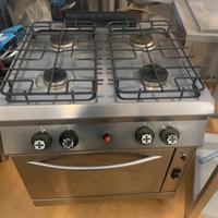 CUCINA 4 FUOCHI A GAS CON FORNO 80x70