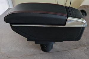 Bracciolo Opel Corsa F 2020-23 con Portabicchieri