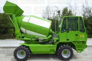 Autobetoniera Merlo DBM3500