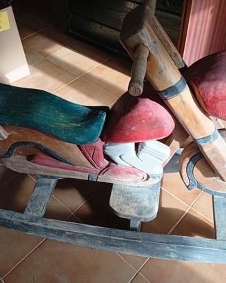 moto di legno a dondolo anni 90