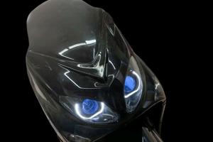 faro full led Yamaha Tmax 2001/2007