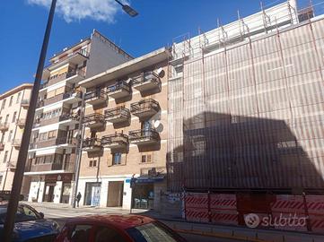 2 LOCALI A AVELLINO