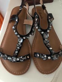 NUOVI sandali gioielli numero 38