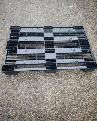 PALLET 80 x 120 plastica rinforzata 