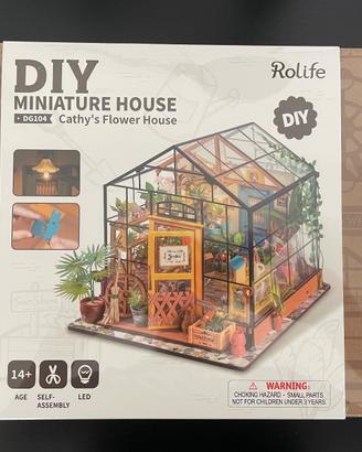 DIY Miniature House “Cathy’s Flower House” Rolife