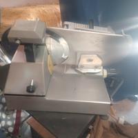 affettatrice semi professionale 
