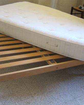 Letto con materasso una piazza e mezza francese