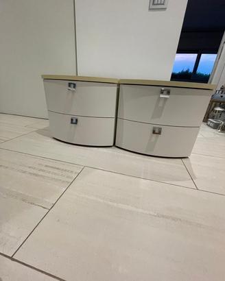 COMODINI MOBILE E PISCINA