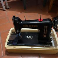 Necchi macchina da cucire