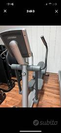 Ellittica life fitness