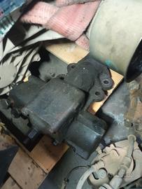 Scatola guida Nissan king cab