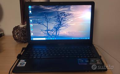 Portatile ASUS X55A-SX093D Intel® Pentium® 2,4 GHz