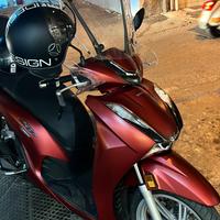 Honda sh 350