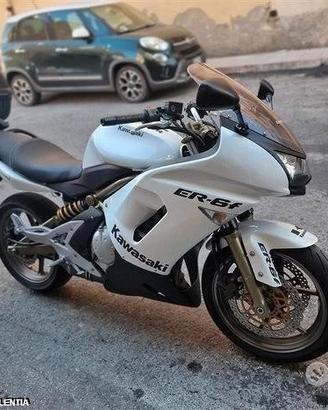 Kawasaki ER 6F er6f er6 f 650 bauletto - 2006