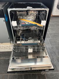 Lavastoviglie a Incasso Electrolux 13 coperti