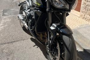 Triumph street triple 765 rs 2025