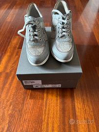 Sneakers donna nero giardini