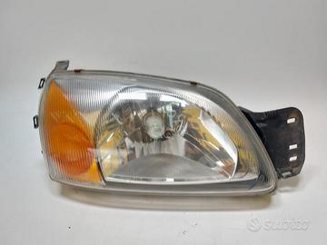 YS6113005AK FANALE ANTERIORE DX FORD FIESTA IV RES