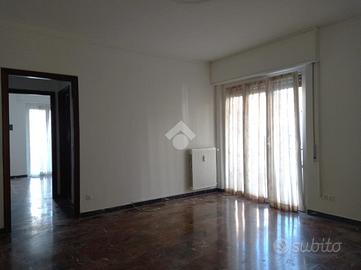 3 LOCALI A COGORNO