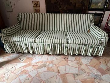 Divano letto tre posti