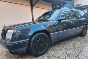 Mercedes 300 ASI GPL entra leggi 