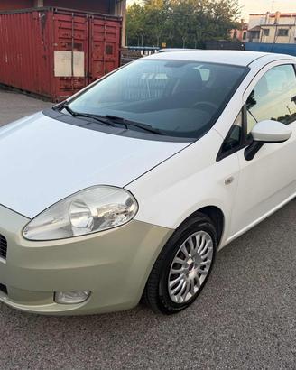 FIAT Grande Punto 1.2 3 porte Fun senza nessun l