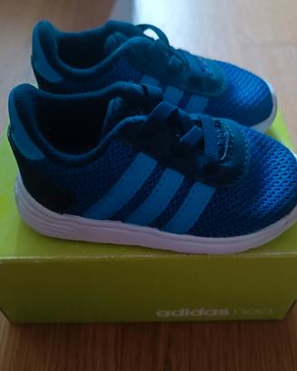 scarpe Adidas nr. 20