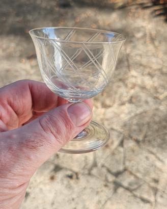 Elegante Servizio Vintage di Coppette in Vetro 