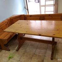  tavolo e panca  da pranzo in legno di pino, 