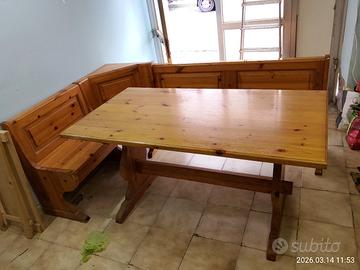  tavolo e panca  da pranzo in legno di pino, 