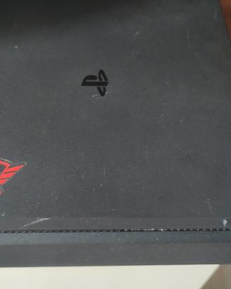 PS4 + 2 controller 