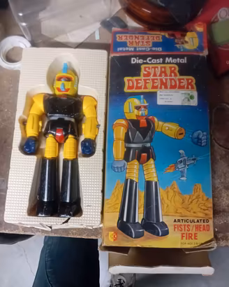 Giocattolo Robot Star Defender