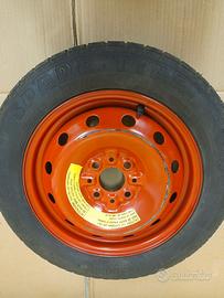 Ruota di scorta per Fiat Tipo primo modello.